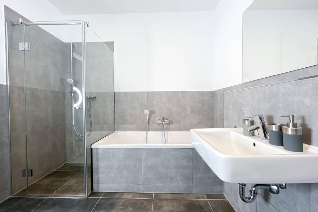 Modernes Luxus-Apartment Im Leipziger Zentrum Eksteriør bilde